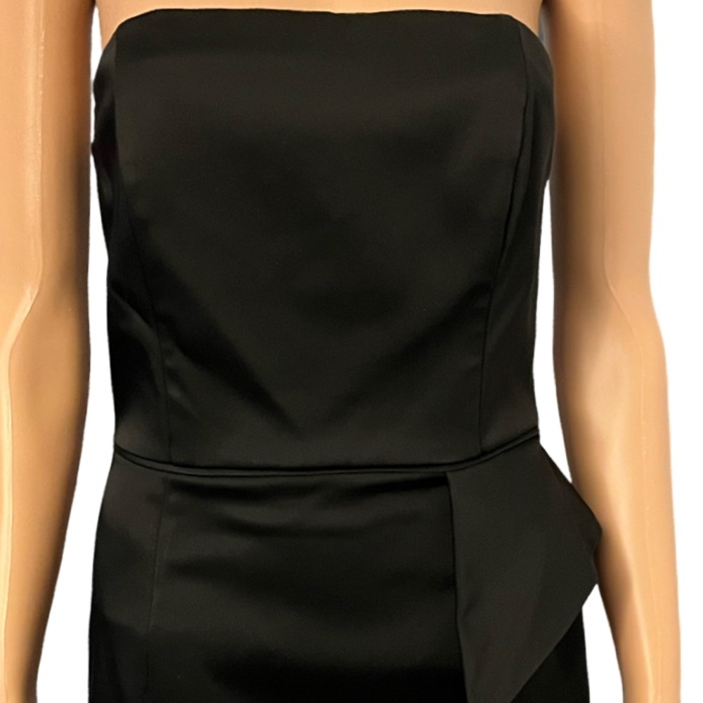 White House Black Market black dress. - Picture 9 of 12